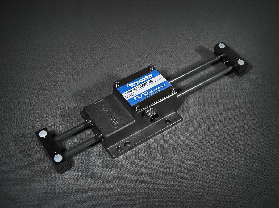 直線型センサのスペーサ 