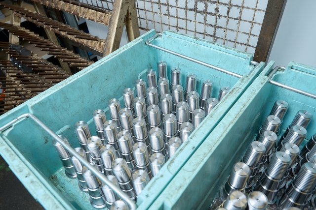 旋盤加工に用いる主なステンレスの材料と特徴