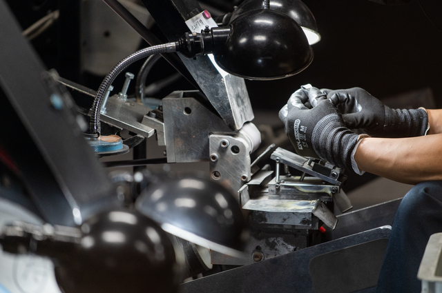 精密金属加工とは？要求精度から考える加工方法と部品用途